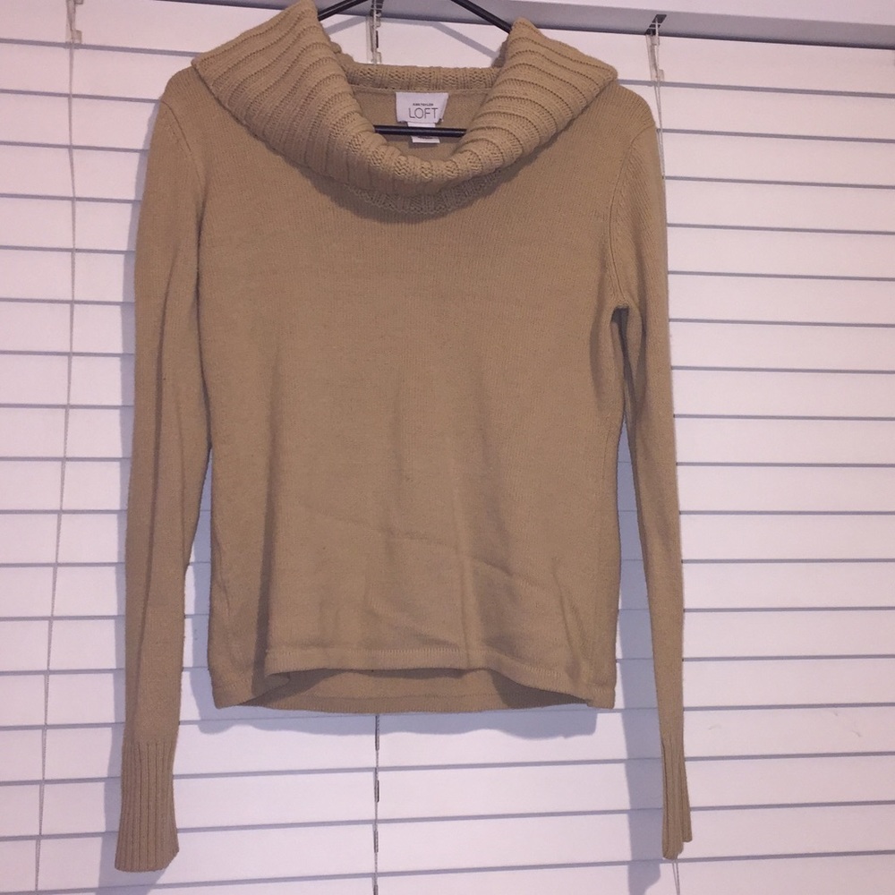 Sweater - Picture 2 of 3
